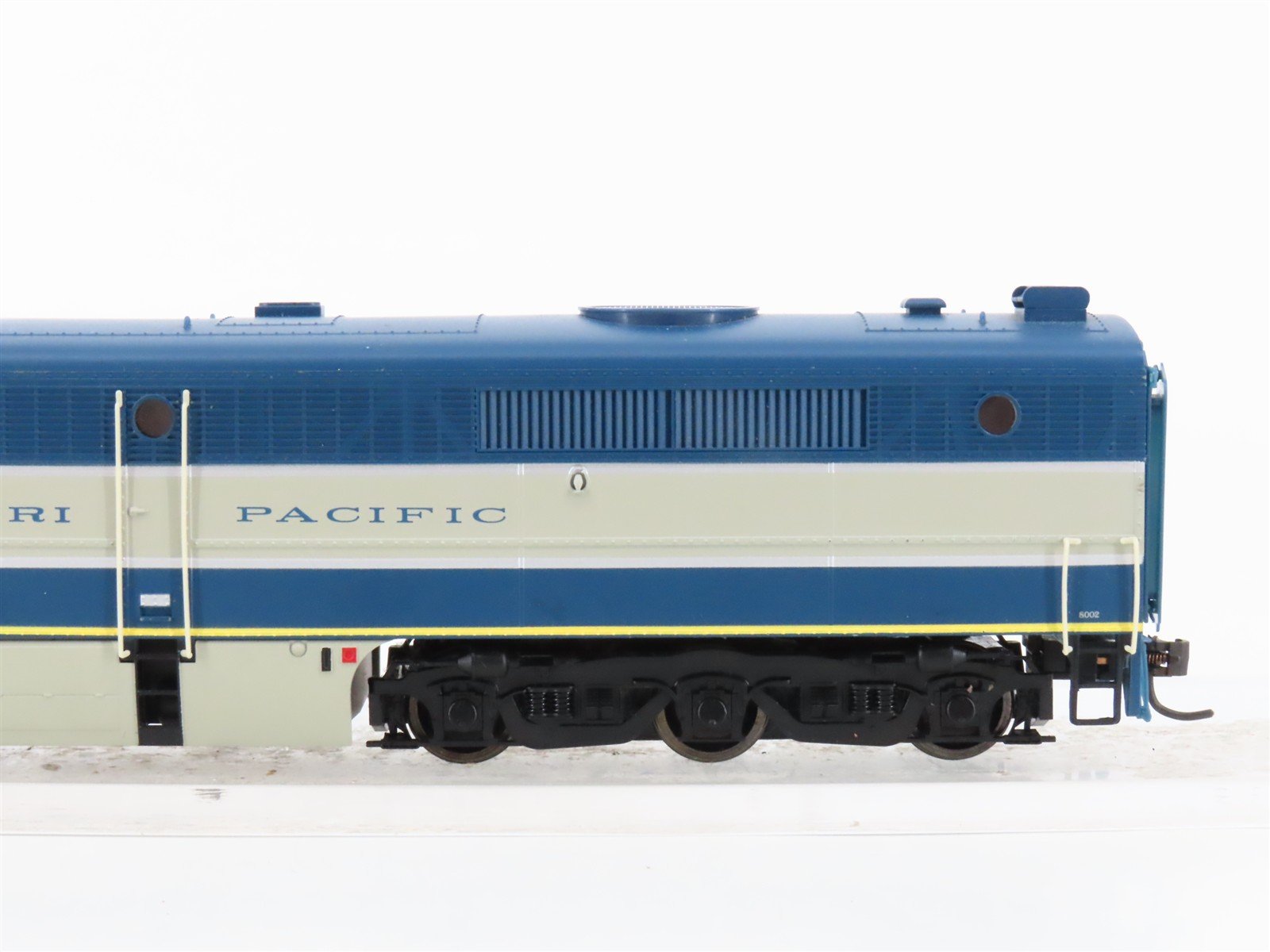 HO Scale Proto 2000 MP Missouri Pacific PA Diesel Locomotive #8002