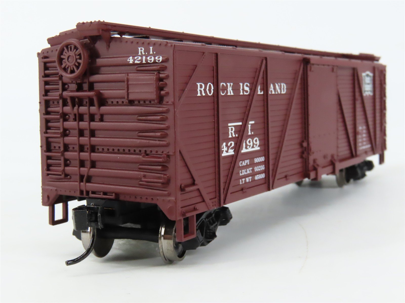 HO Scale Walthers Mainline 910-2504 RI Rock Island 40' Sheathed Boxcar #42199