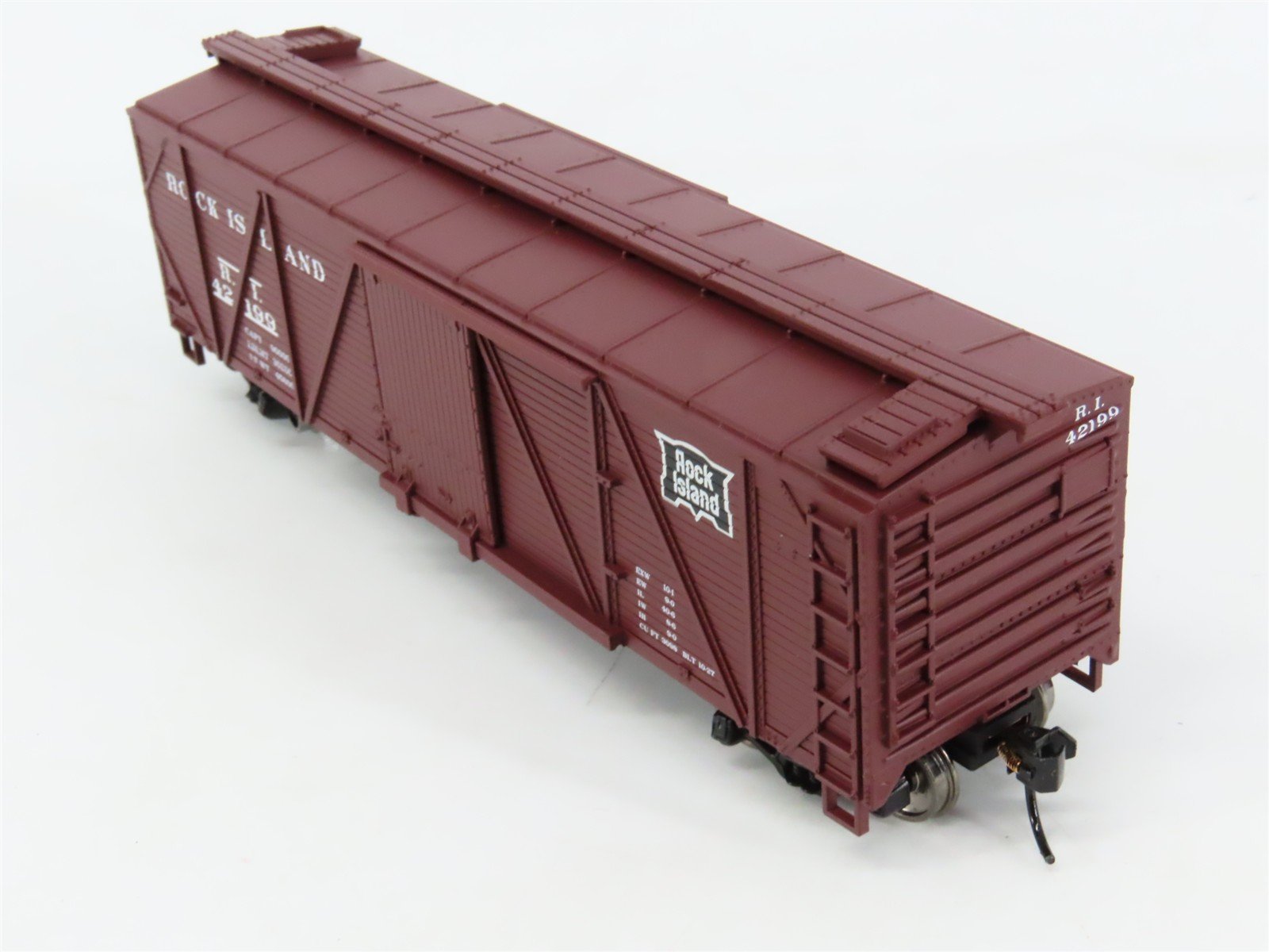 HO Scale Walthers Mainline 910-2504 RI Rock Island 40' Sheathed Boxcar #42199