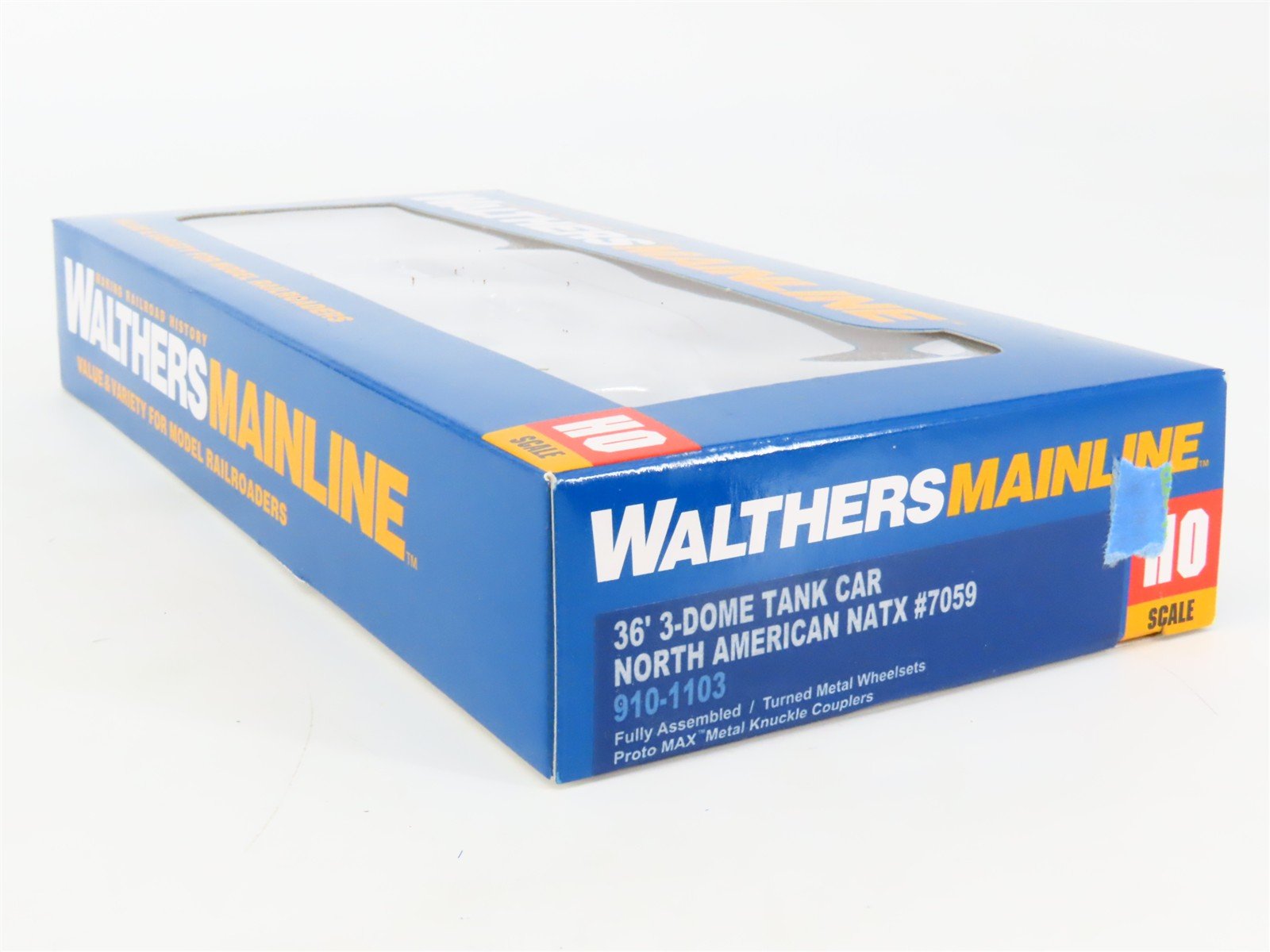 HO Scale Walthers Mainline 910-1103 NATX North American 36' 3-Dome Tankcar #7059