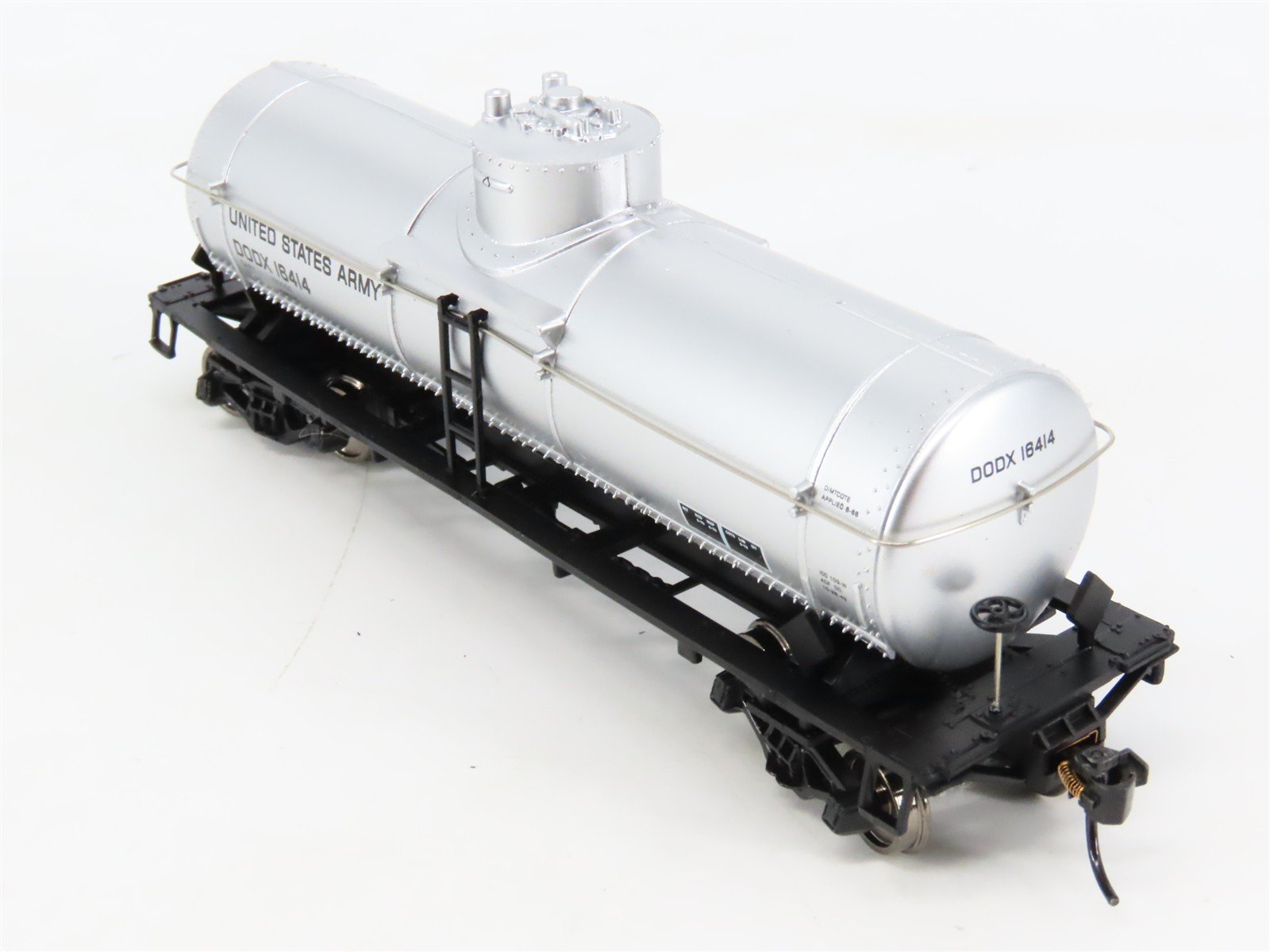 HO Walthers Mainline 910-1018 DODX Department of Defense 36' Tankcar #16414