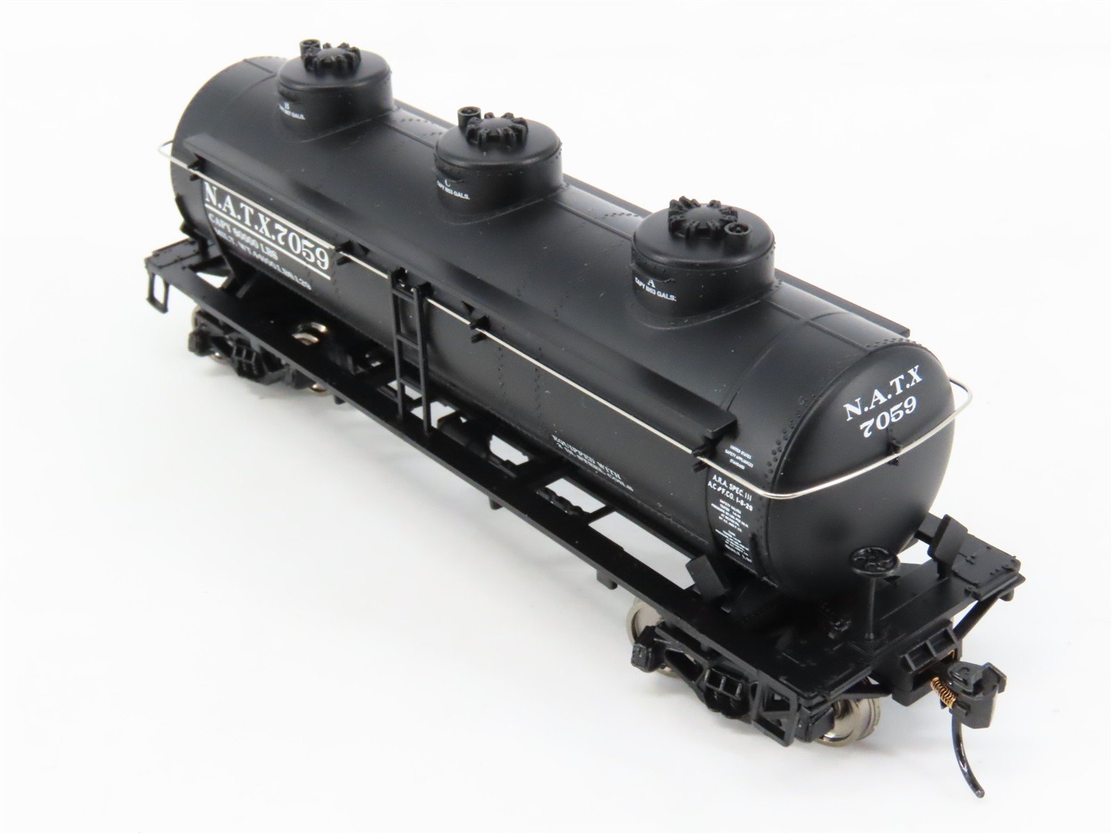 HO Scale Walthers Mainline 910-1103 NATX North American 36' 3-Dome Tankcar #7059