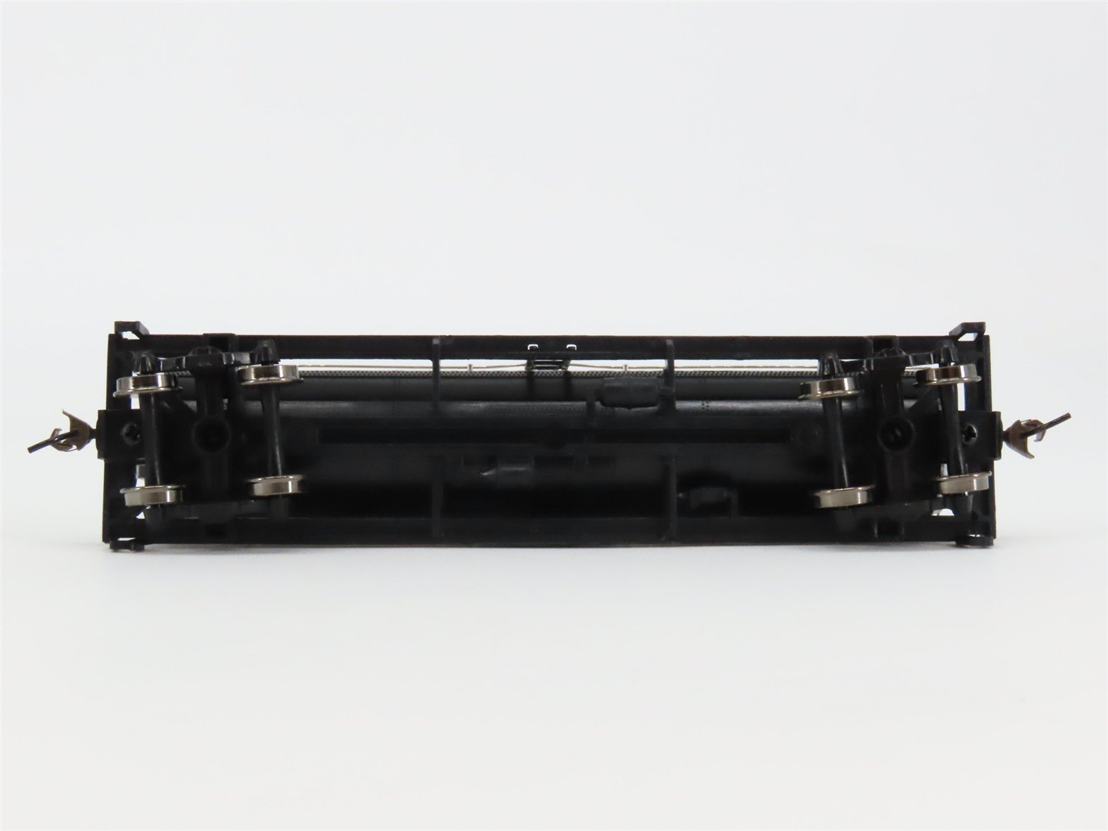 HO Scale Walthers Trainline 931-1611 SDRX Sinclair Single Dome Tank Car #8194