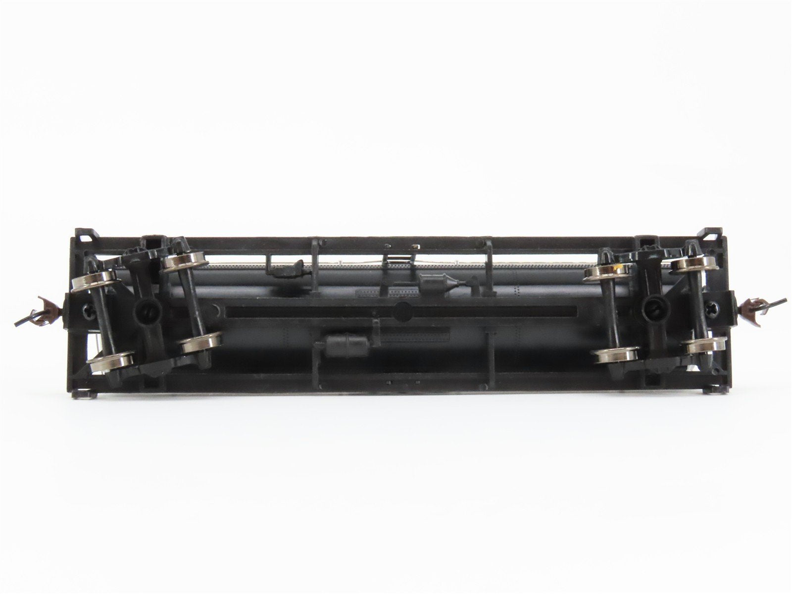 HO Scale Walthers Trainline 931-1611 SDRX Sinclair Single Dome Tank Car #8194