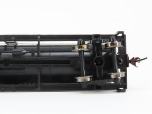 HO Scale Walthers Trainline 931-1611 SDRX Sinclair Single Dome Tank Car #8194