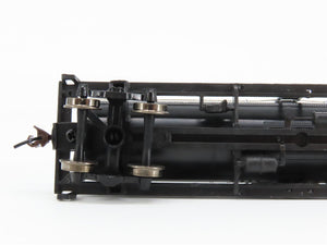 HO Scale Walthers Trainline 931-1611 SDRX Sinclair Single Dome Tank Car #8194