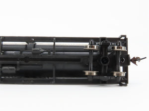 HO Scale Walthers Trainline 931-1611 SDRX Sinclair Single Dome Tank Car #8194
