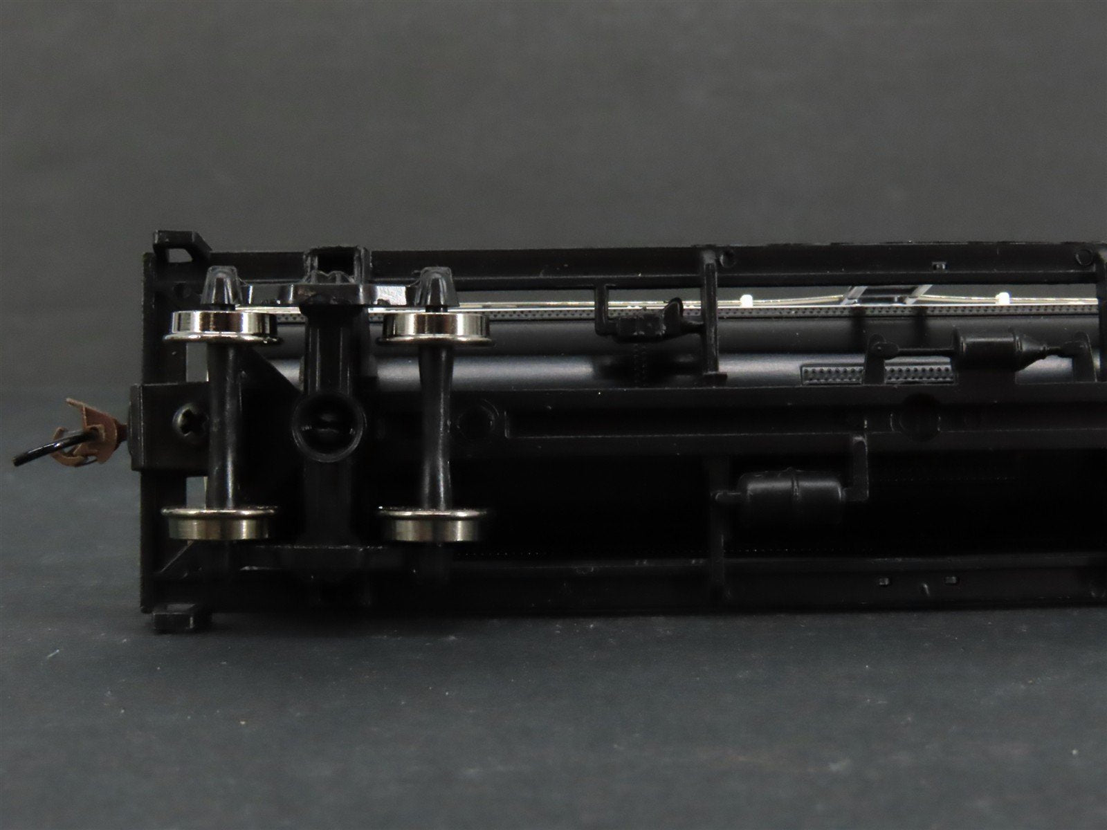 HO Walthers Trainline 931-1618 GATX Godchaux Sugar Single Dome Tank Car #36372