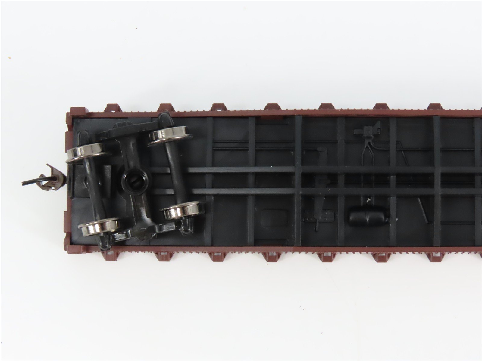 HO Scale Walthers Trainline 931-1602 CR Conrail Flat Car #31092