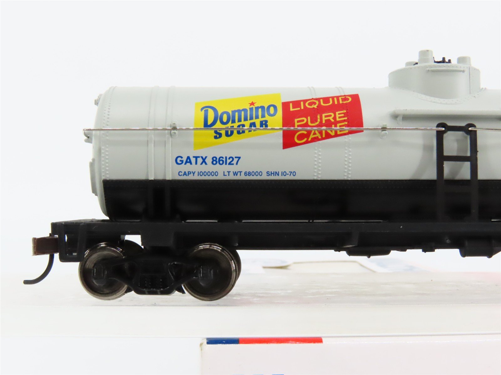 HO Walthers Trainline 931-1617 GATX Domino Sugar Single Dome Tank Car #86127