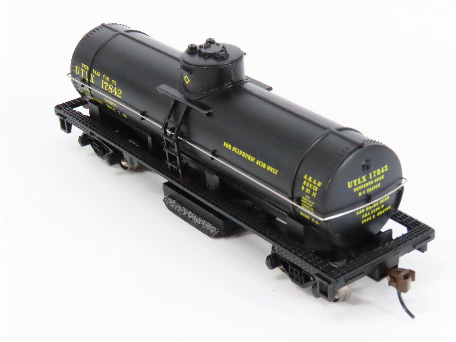 HO Scale Bachmann 16302 UTLX Union Track Cleaning Single Dome Tank Car #17842
