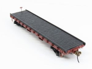 HO Scale Bachmann 18332 Unlettered Flat Car w/ Log Load