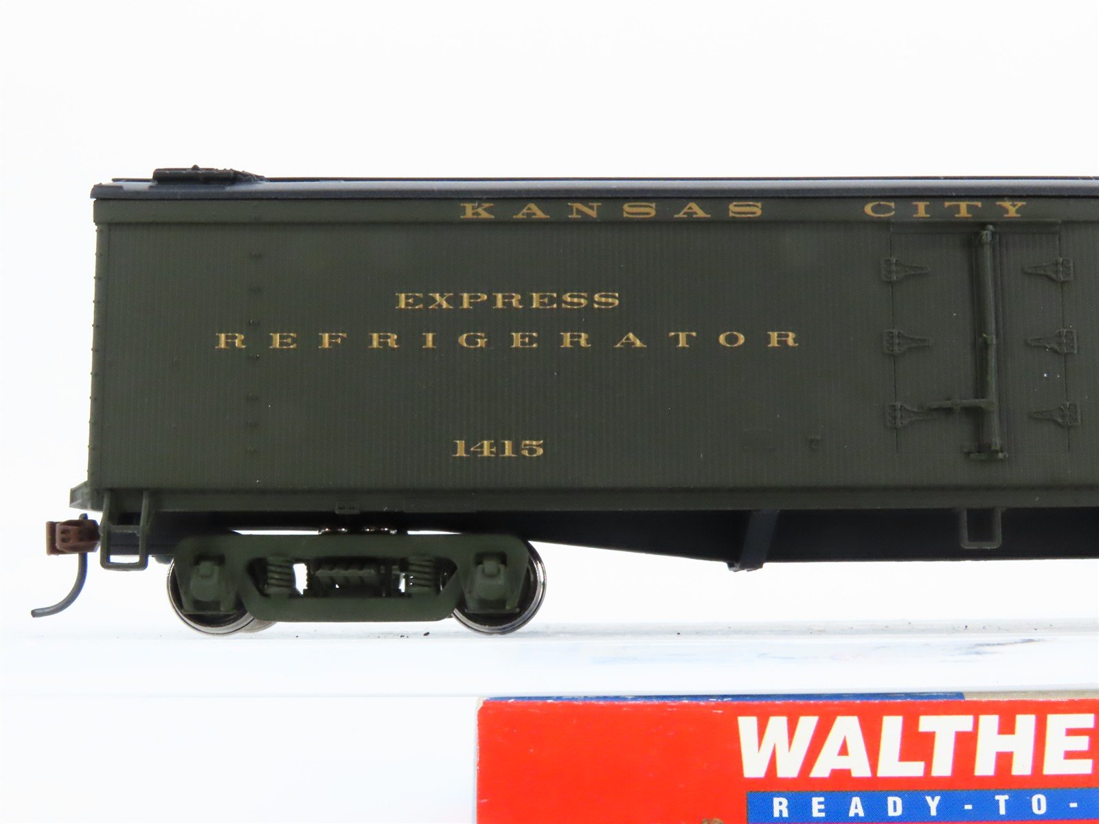 HO Scale Walthers 932-5489 KCS Kansas City Southern Wood Reefer #1415