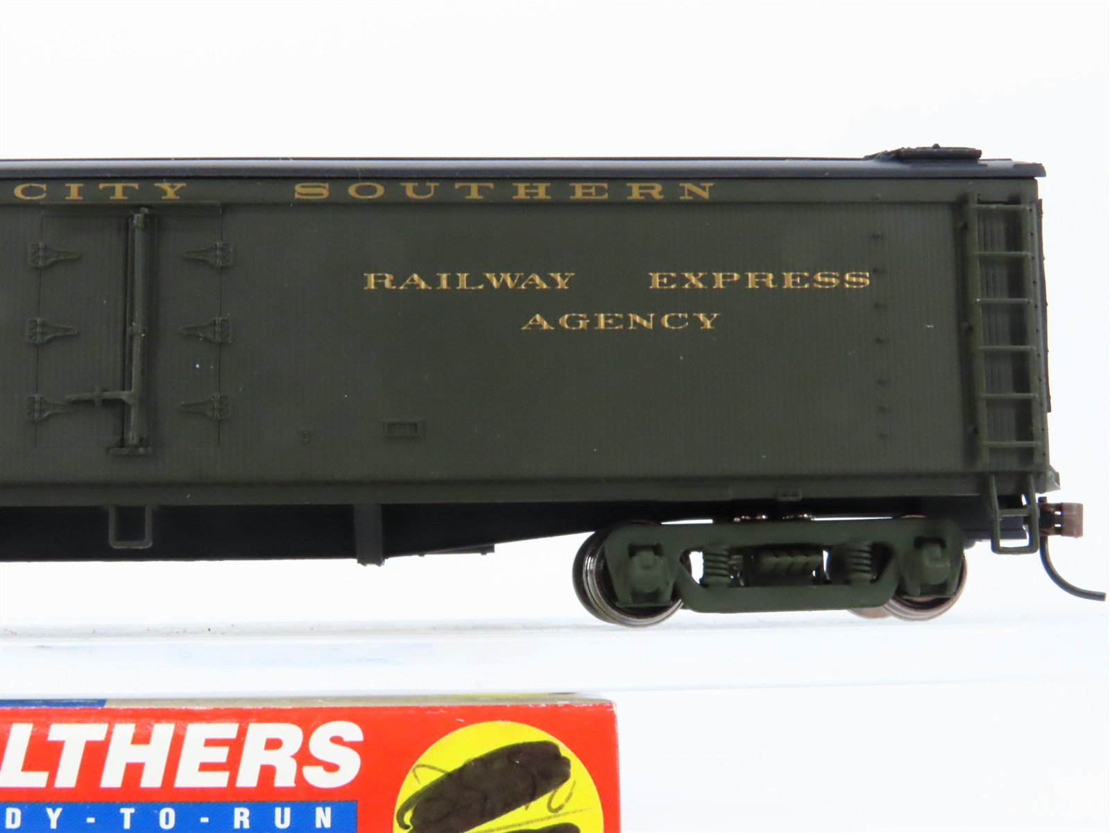 HO Scale Walthers 932-5489 KCS Kansas City Southern Wood Reefer #1415