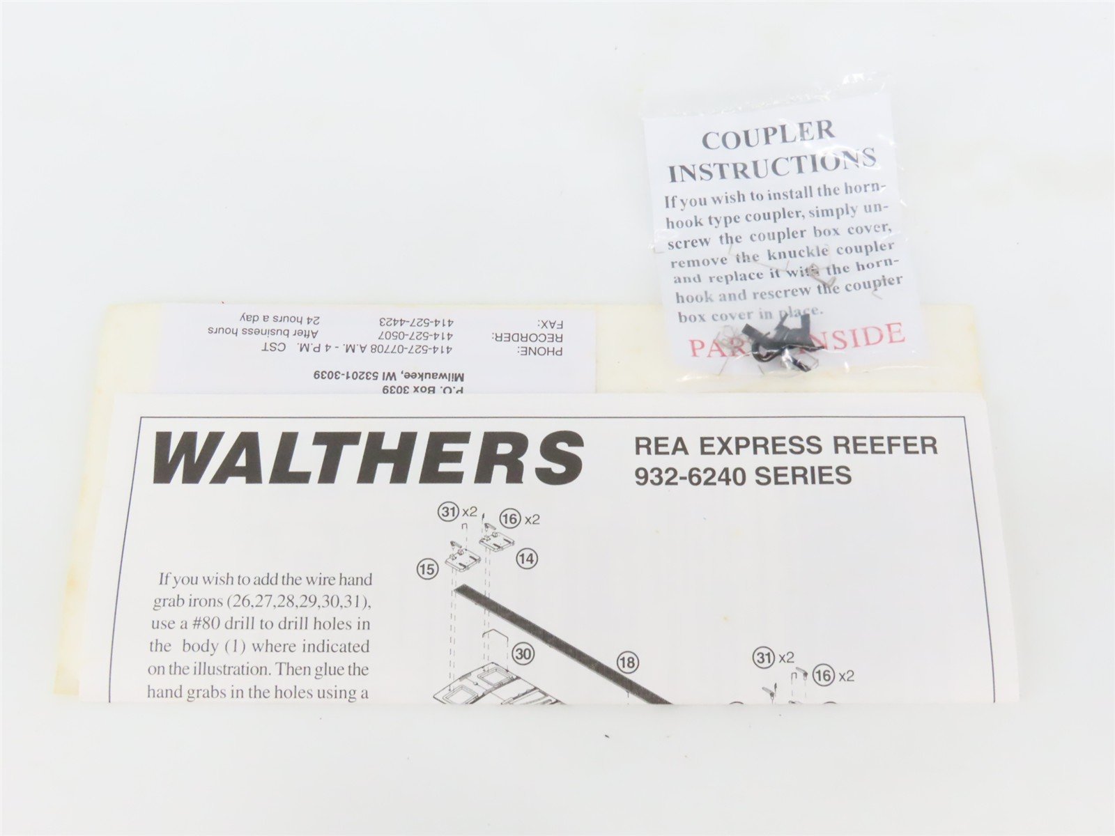 HO Scale Walthers 932-6242 REX REA Express 50' Express Reefer