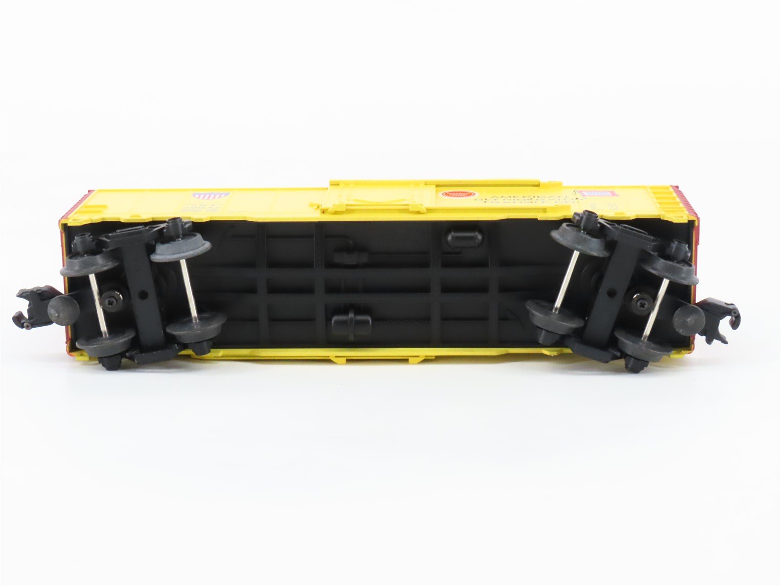 O Gauge 3-Rail Industrial Rail 2001 ART MP WAB Reefer #29047
