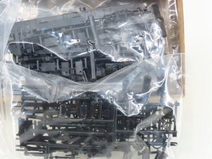 LOT- 2 HO Tichy Train Group & The Gould Company Kits Wrecking Crane & Boom Car