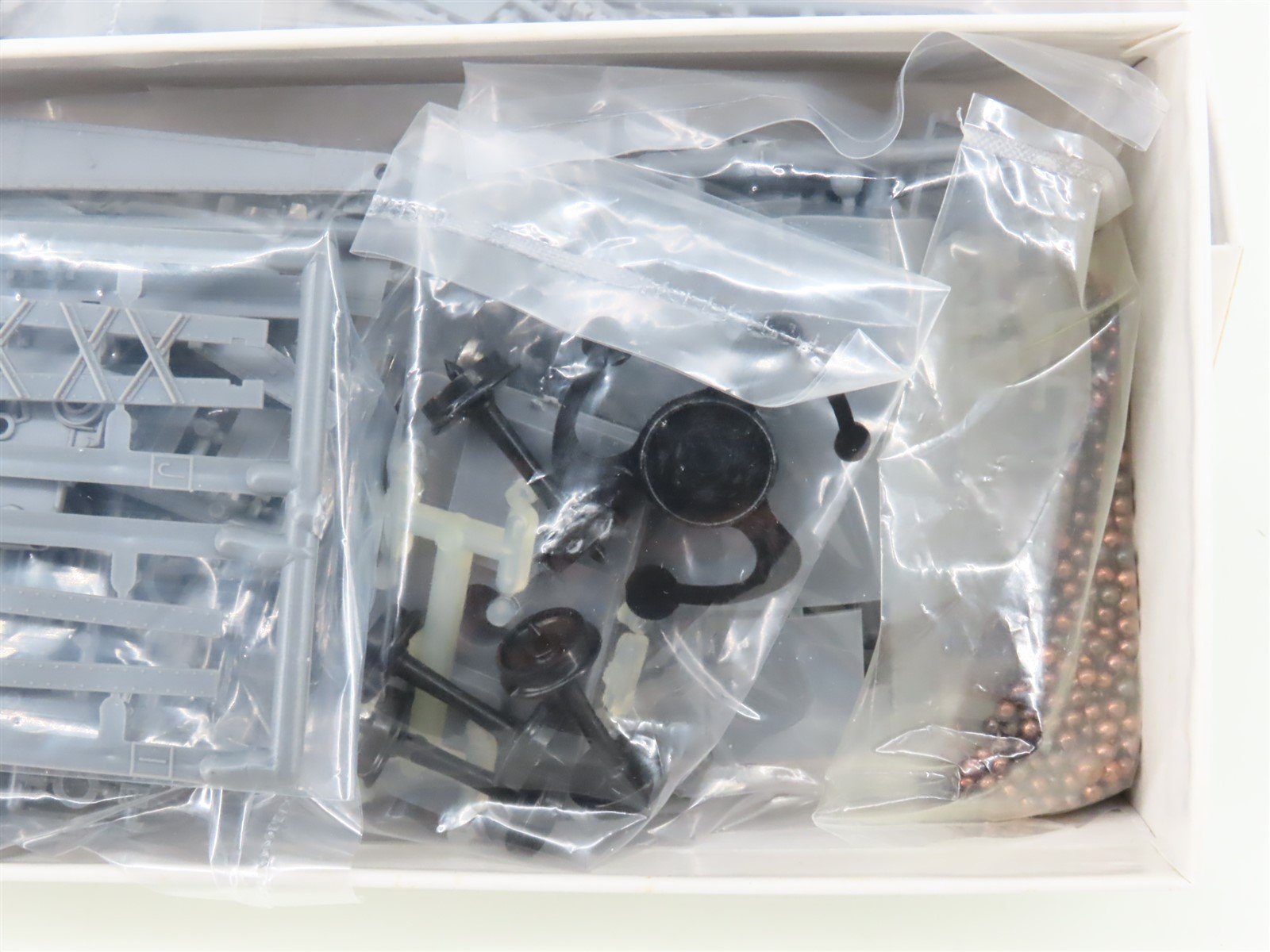 LOT of 2 HO Scale Tichy Train Group Kits Boom Car & Steam Wrecking Crane