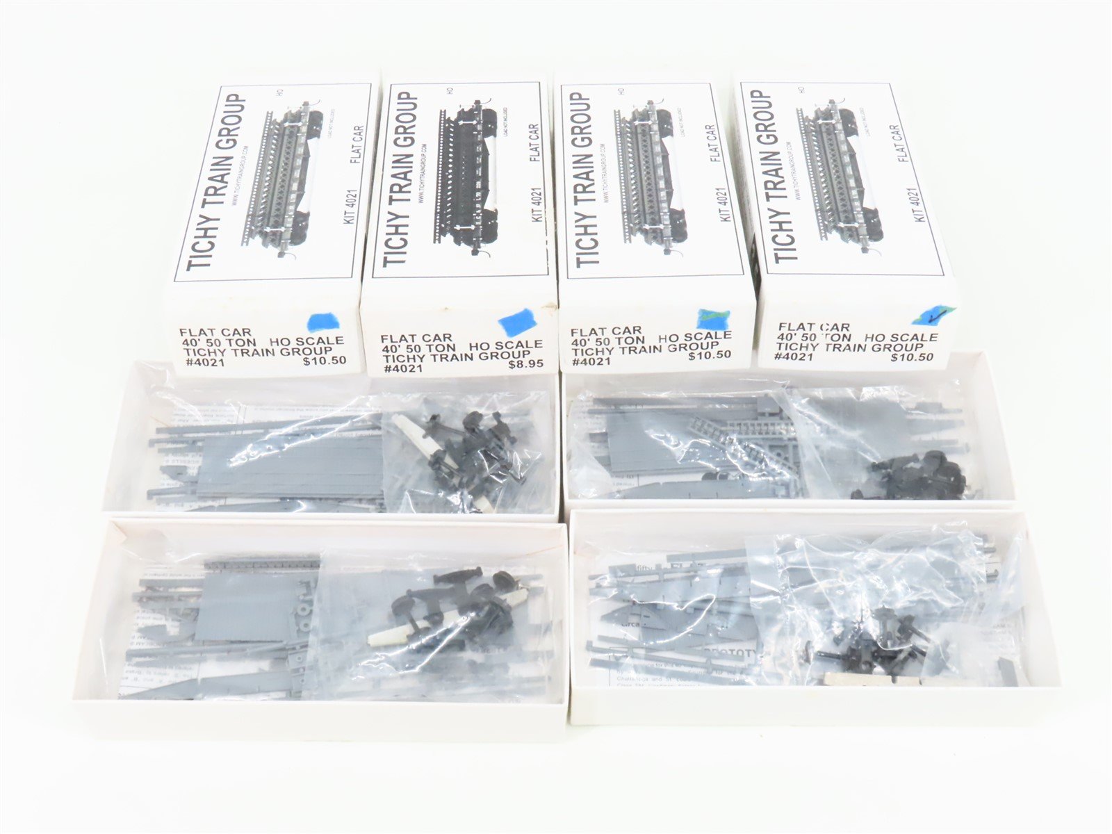 LOT of 4 HO Scale Tichy Train Group Kits #4021 Unpainted 40' Flat Cars