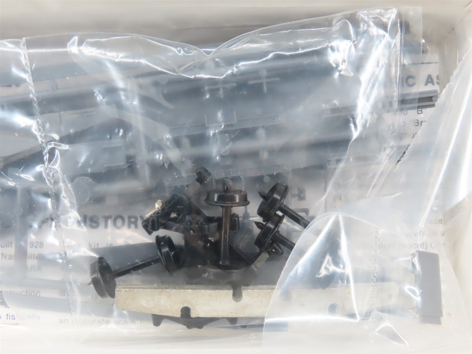 LOT of 4 HO Scale Tichy Train Group Kits #4021 Unpainted 40' Flat Cars