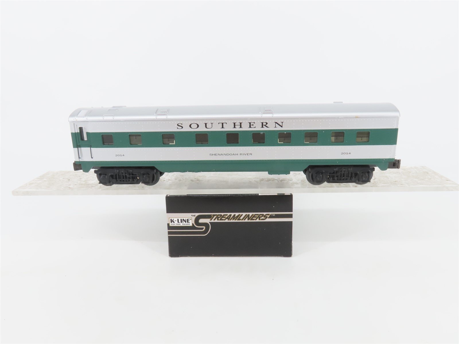 O Gauge 3-Rail K-Line Southern Coach Passenger Car #2014 