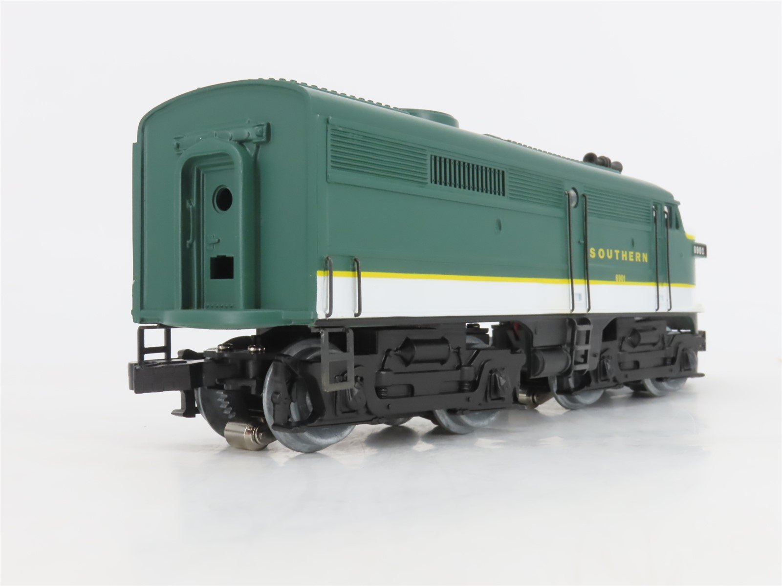 O Gauge 3-Rail K-Line Southern FA-1 Diesel Locomotive #6900 UNPOWERED