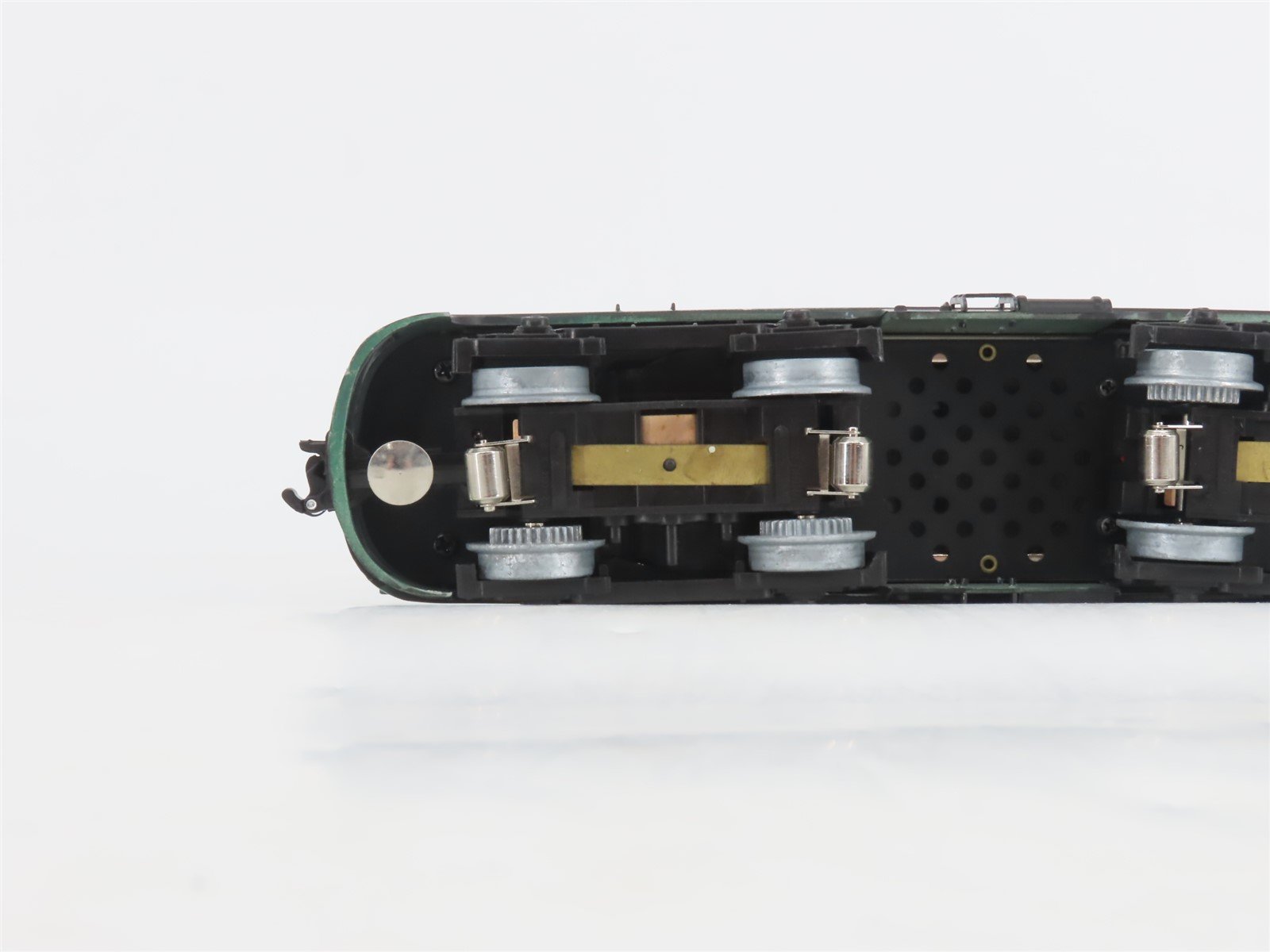 O Gauge 3-Rail K-Line Southern FA-1 Diesel Locomotive #6900 UNPOWERED
