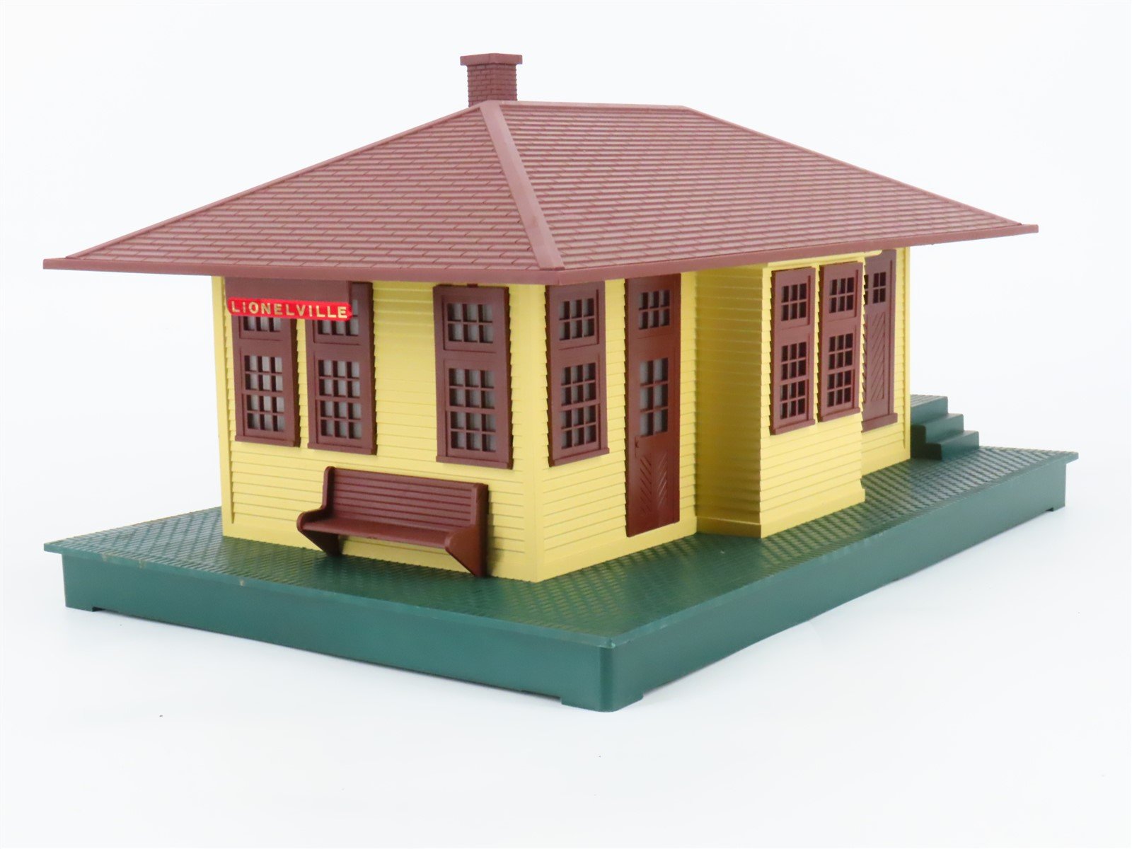 O/O27 Scale Lionel 6-12728 Illuminated Passenger & Freight Station