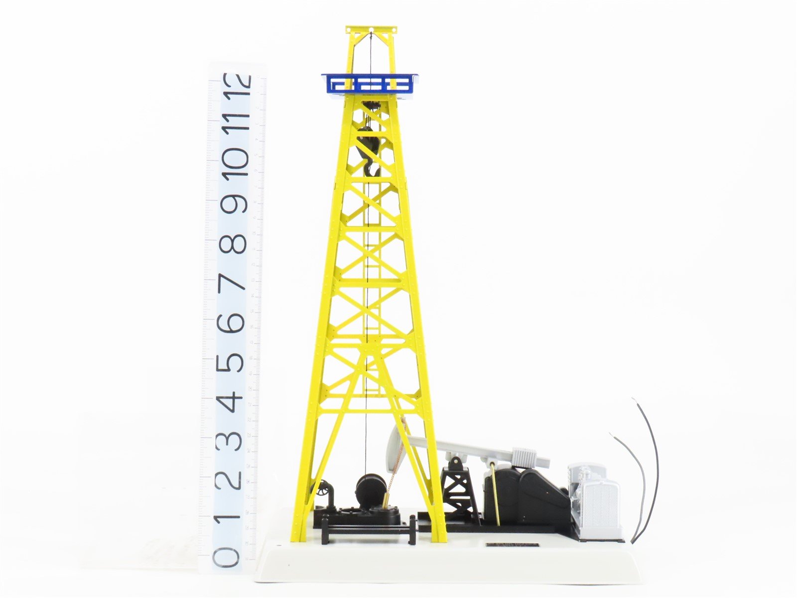 O Scale Lionel 6-24238 Sunoco Oil Derrick