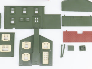 O Scale Bachmann 45622 Two Story House Building Kit