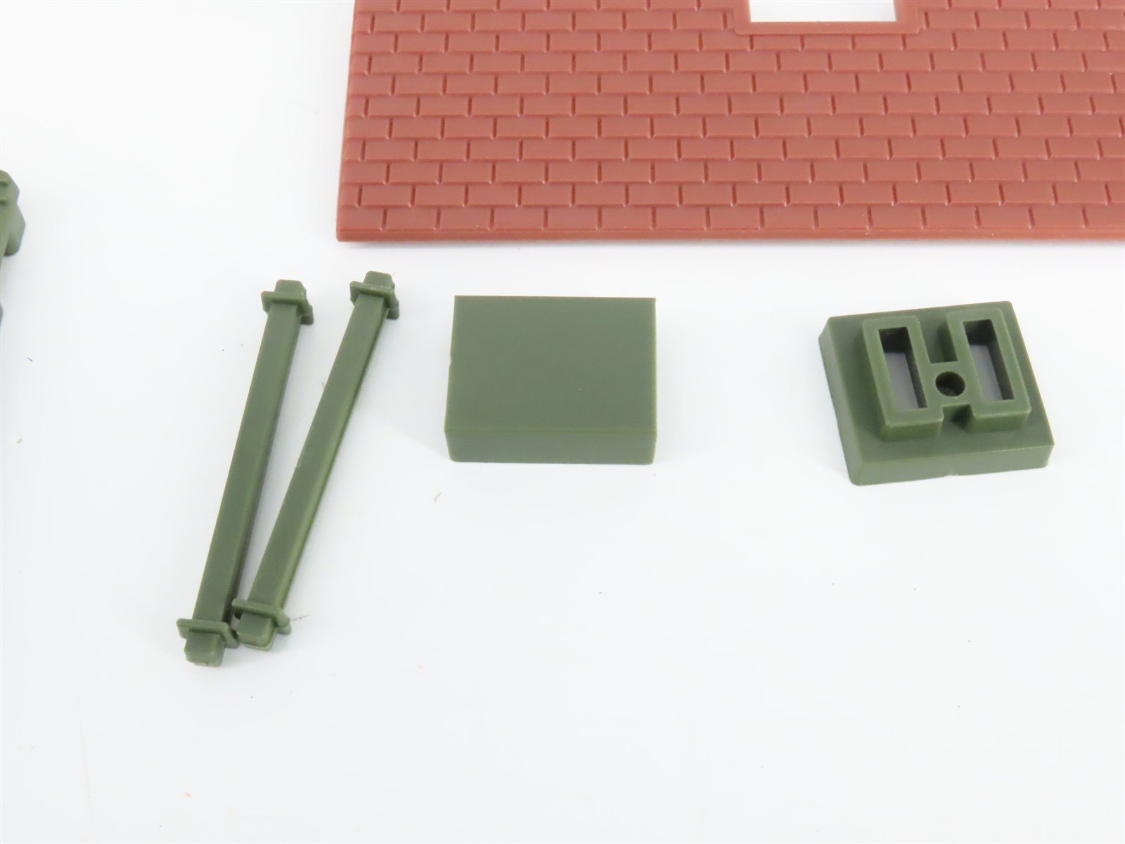 O Scale Bachmann 45622 Two Story House Building Kit