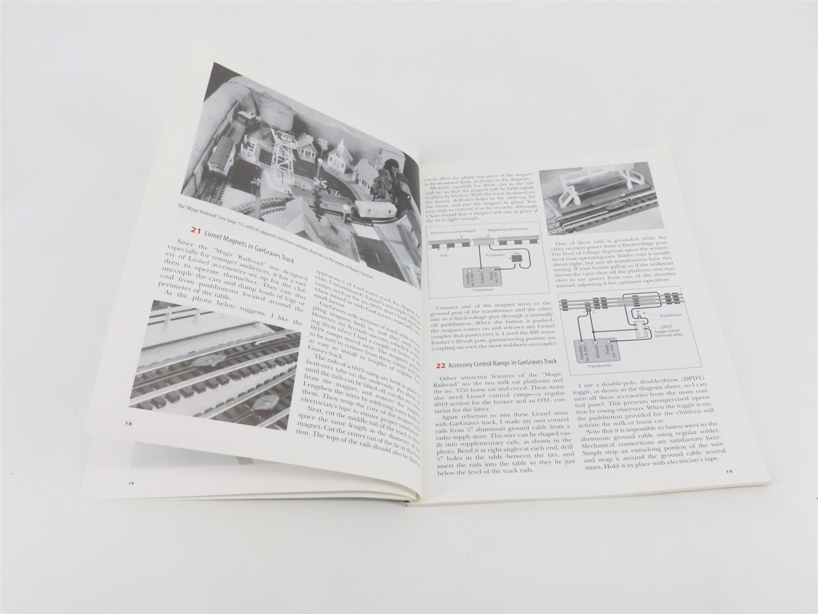 Classic Toy Trains Tips & Tricks for Operations by Peter H. Riddle Â©2000