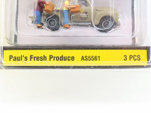 HO Scale Woodland Scenics AS5561 Paul's Fresh Produce Truck and Figures