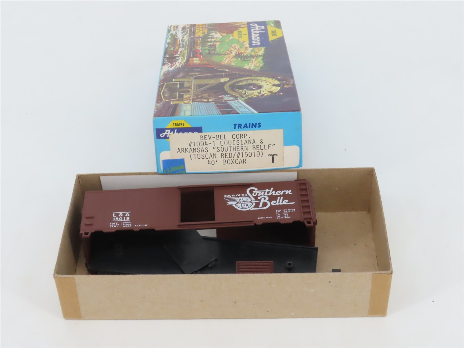 HO Scale Athearn Bev-Bel Kit #1094-1 L&A Southern Belle 40' Box Car #15019