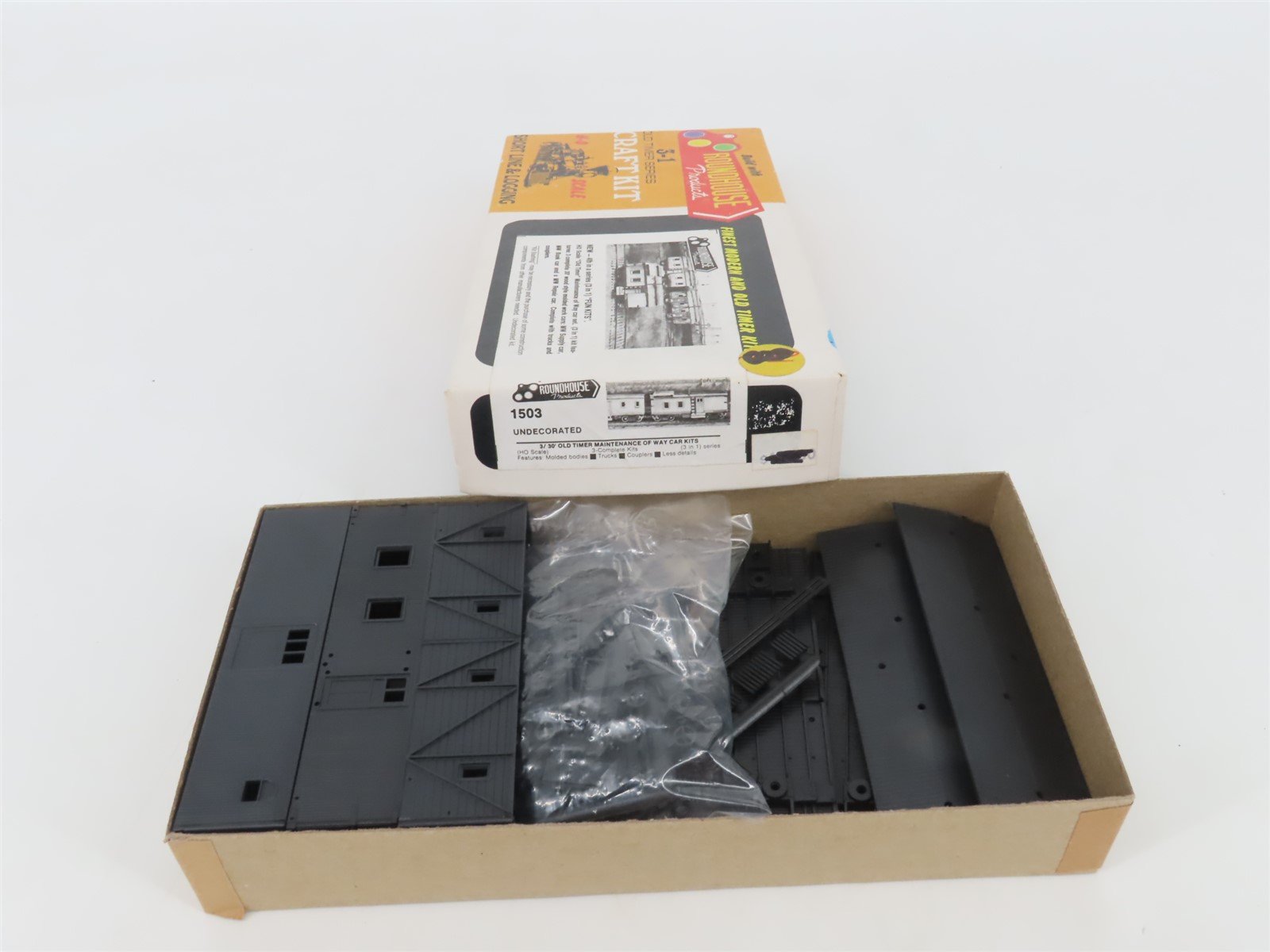 HO Roundhouse 3-1 Kit 1503 Undecorated Old Timer Maintenance of Way Work Cars