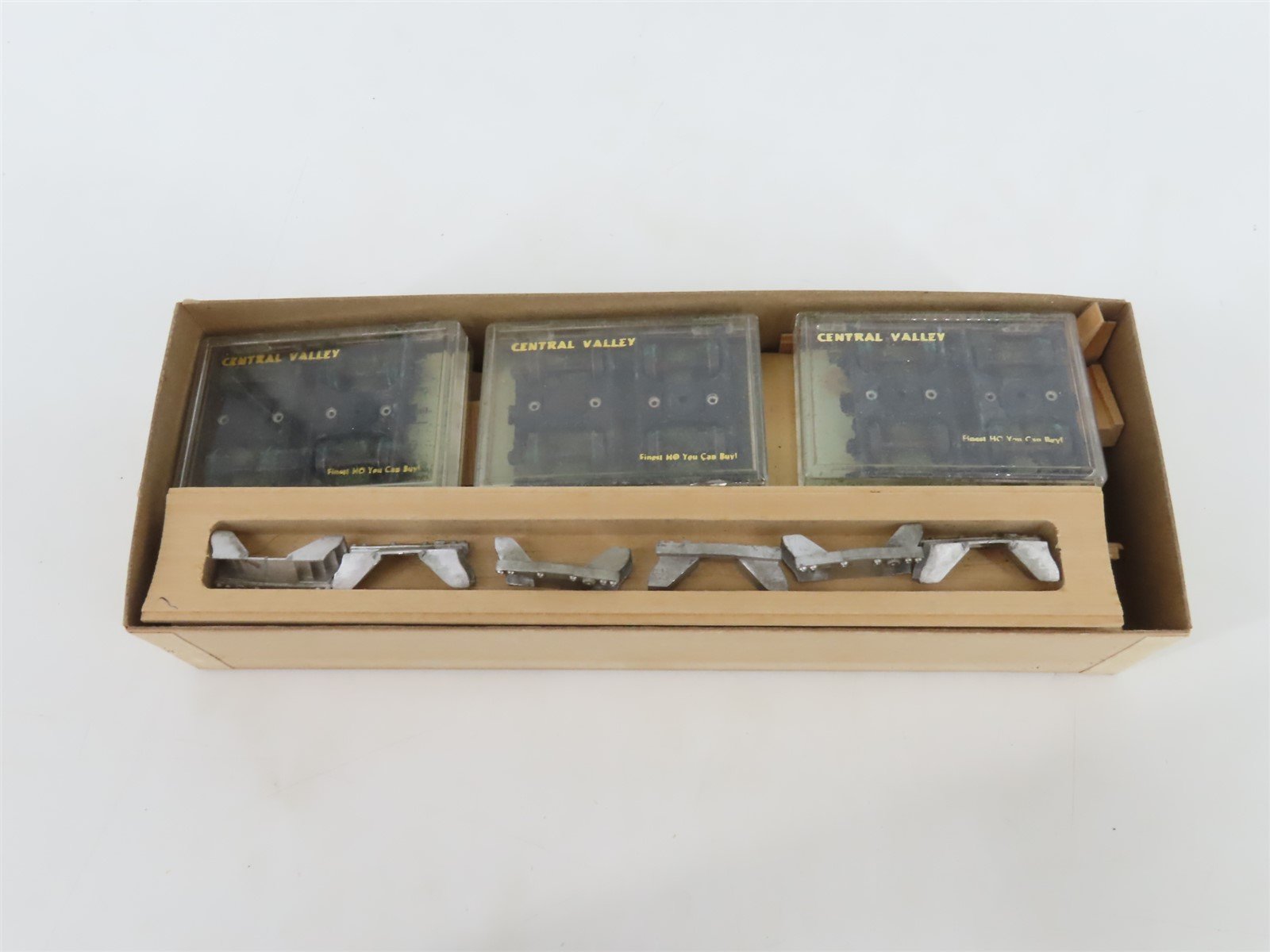 HO Scale Ambroid Kit K-8 Open Clerestory Series Three In One Wood Passenger Cars