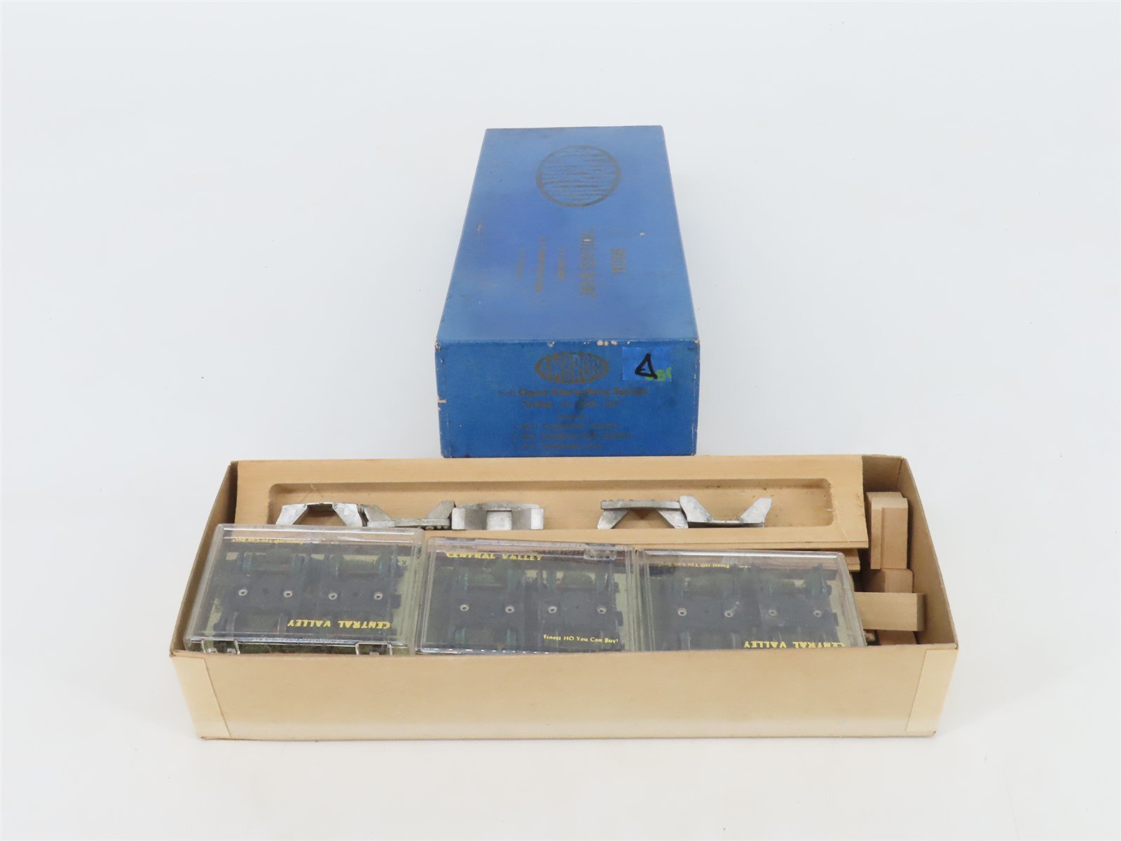 HO Scale Ambroid Kit K-8 Open Clerestory Series Three In One Wood Passenger Cars