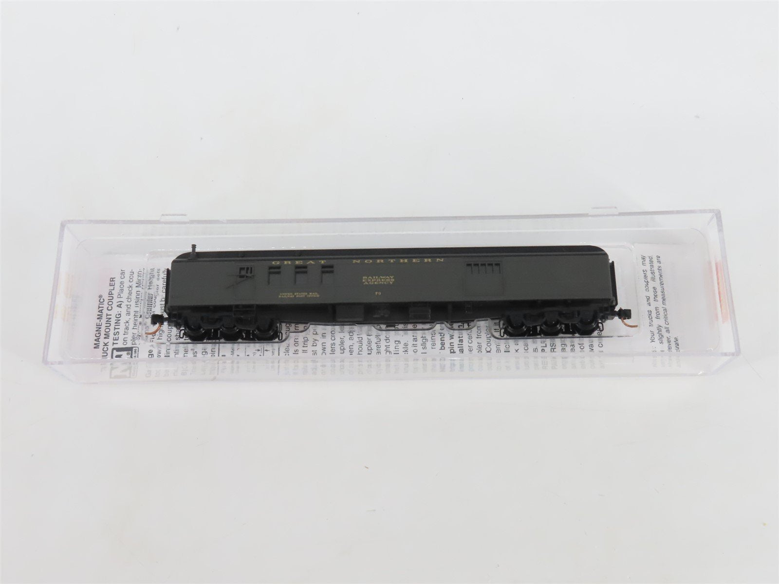 N Scale Micro-Trains MTL 14800020 GN Great Northern 70' Baggage Passenger #70