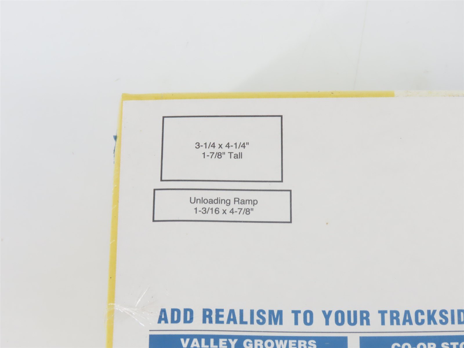 N 1/160 Scale Walthers Cornerstone Kit 933-3808 State Line Farm Supply - Sealed