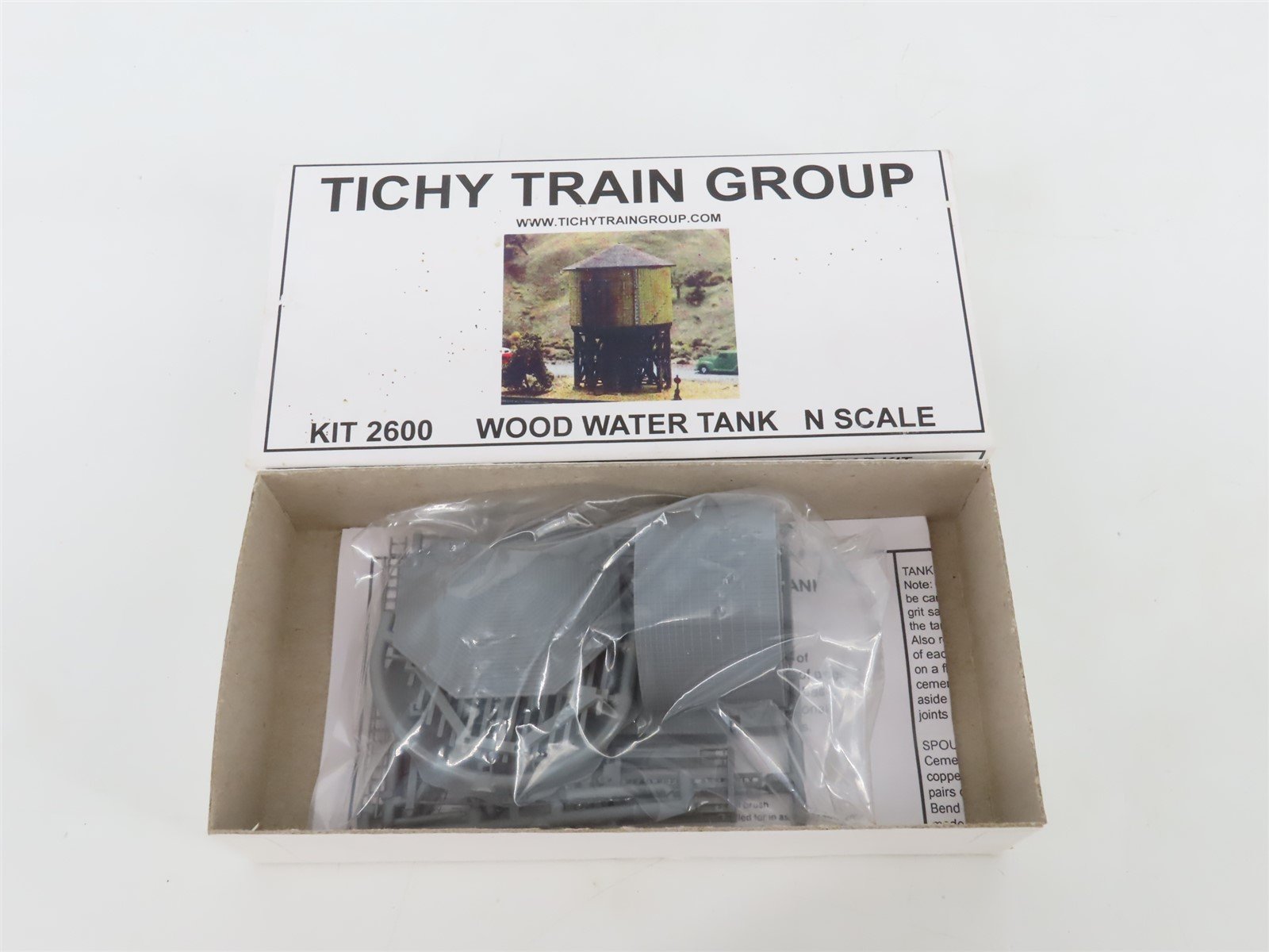 N 1/160 Scale Tichy Train Group Kit #2600 Wood Water Tower