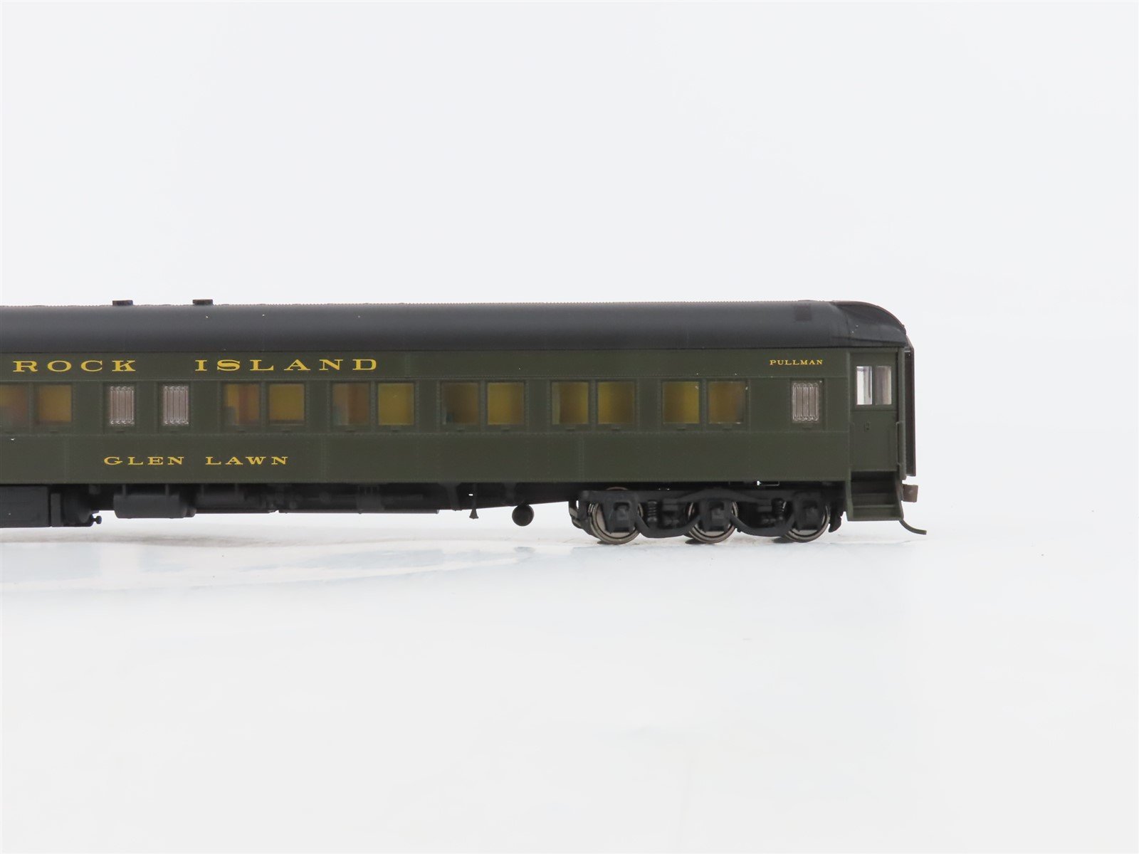 HO Walthers 932-10415 RI Rock Island Pullman Heavyweight Passenger 