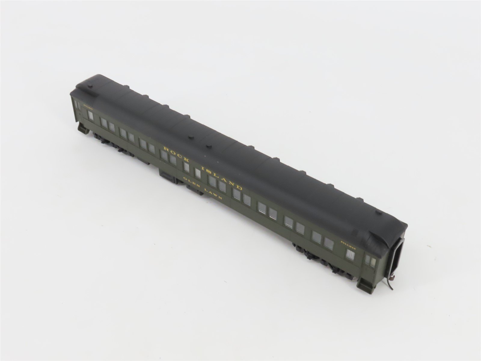 HO Walthers 932-10415 RI Rock Island Pullman Heavyweight Passenger 