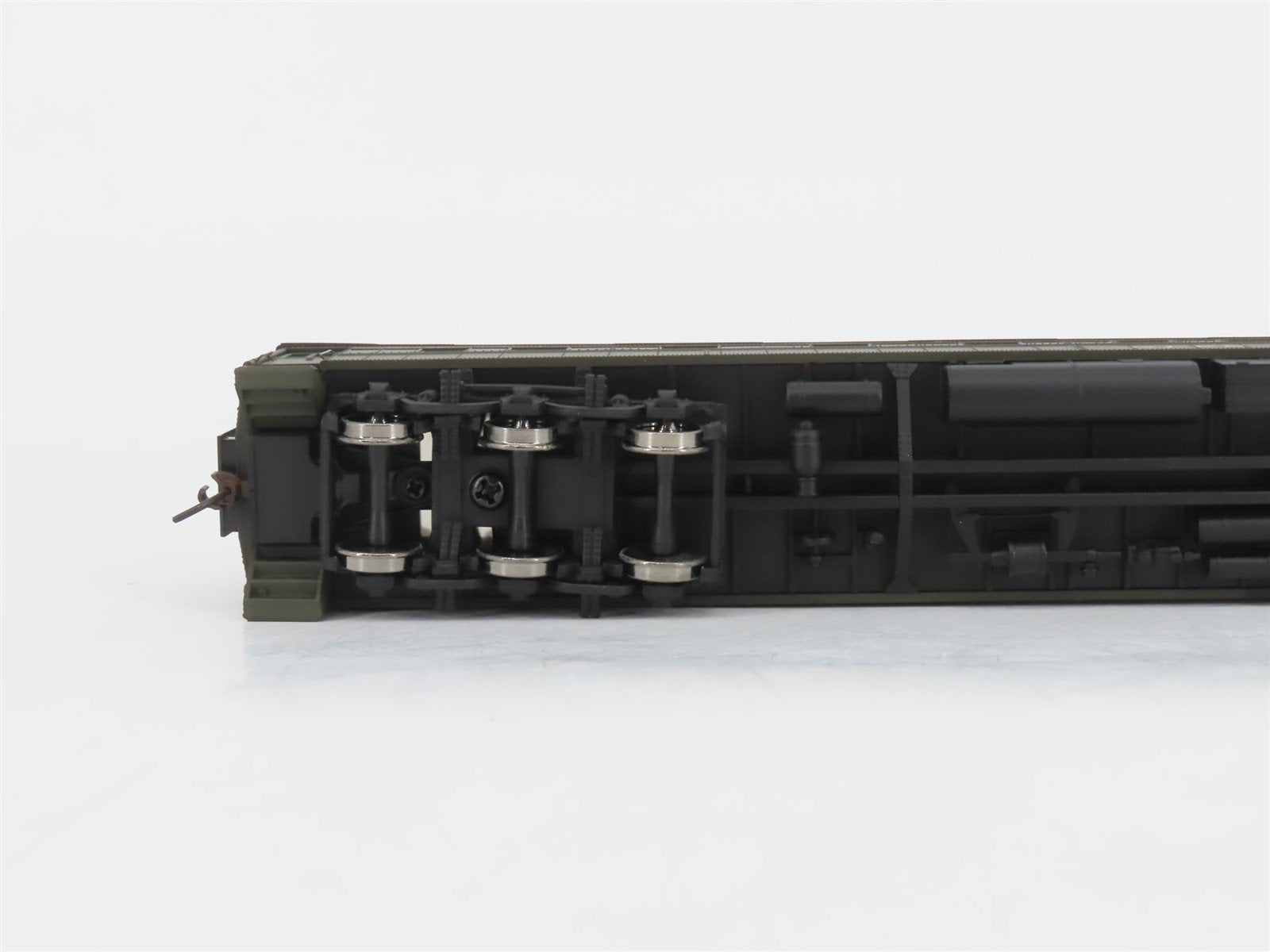 HO Walthers 932-10415 RI Rock Island Pullman Heavyweight Passenger 