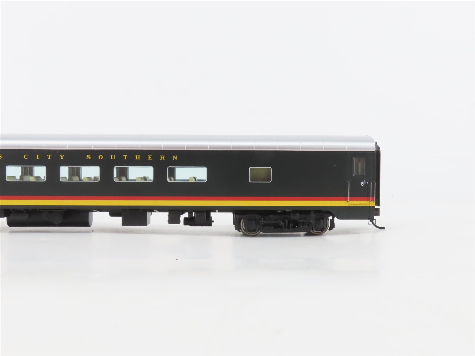 HO Scale Walthers Proto 920-16603 KCS Kansas City Southern 85' Coach Passenger