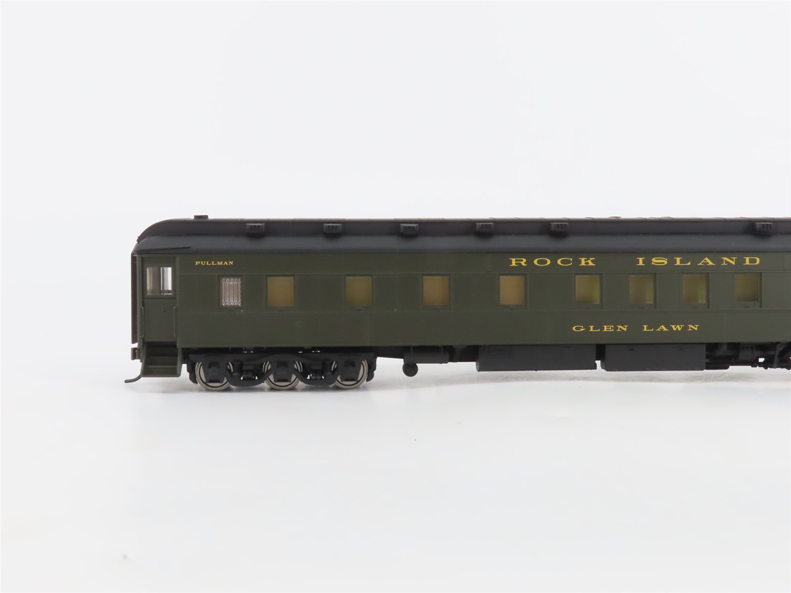 HO Walthers 932-10415 RI Rock Island Pullman Heavyweight Passenger 