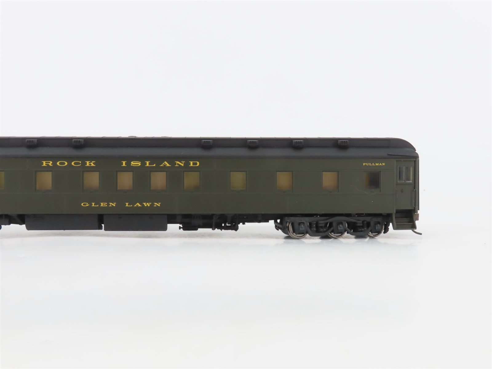 HO Walthers 932-10415 RI Rock Island Pullman Heavyweight Passenger 