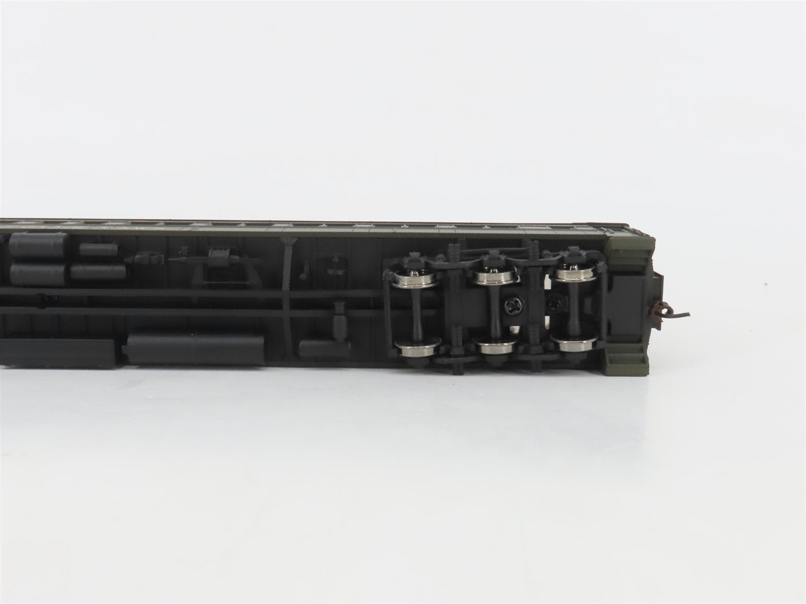 HO Walthers 932-10415 RI Rock Island Pullman Heavyweight Passenger 