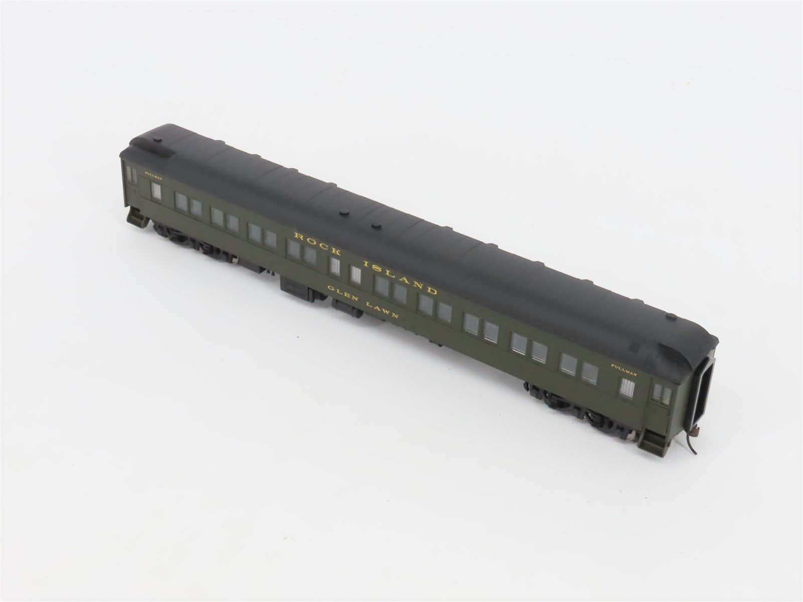 HO Walthers 932-10415 RI Rock Island Pullman Heavyweight Passenger 