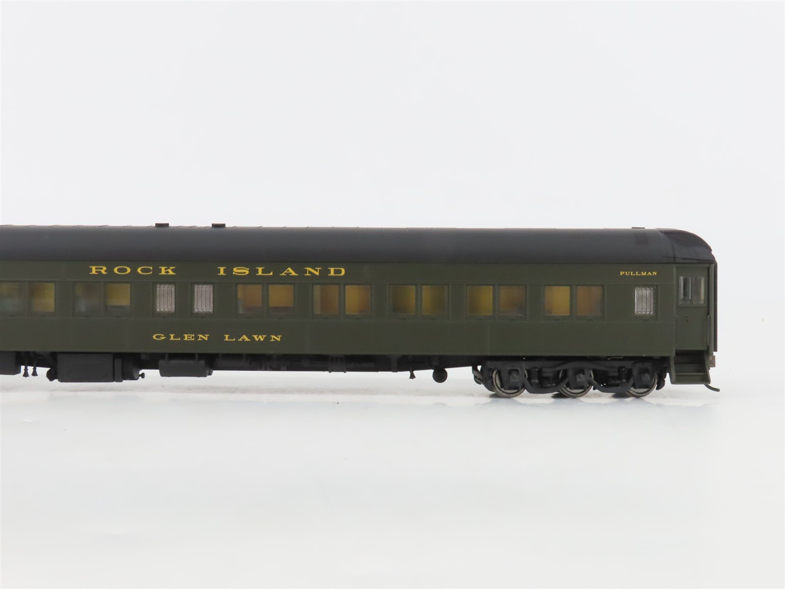 HO Walthers 932-10415 RI Rock Island Pullman Heavyweight Passenger 