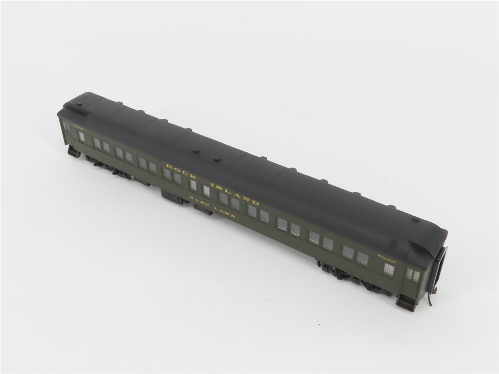 HO Walthers 932-10415 RI Rock Island Pullman Heavyweight Passenger 